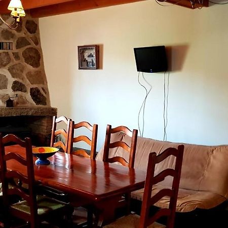 Casa Rural Tio Carlillos Hoyos del Espino Bagian luar foto