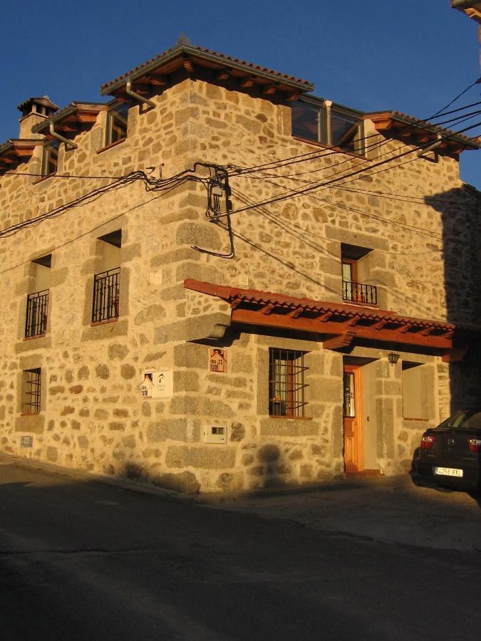 Casa Rural Tio Carlillos Hoyos del Espino Bagian luar foto