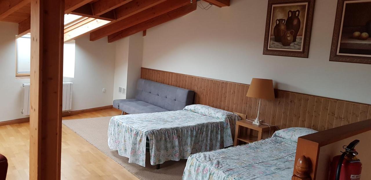Casa Rural Tio Carlillos Hoyos del Espino Bagian luar foto
